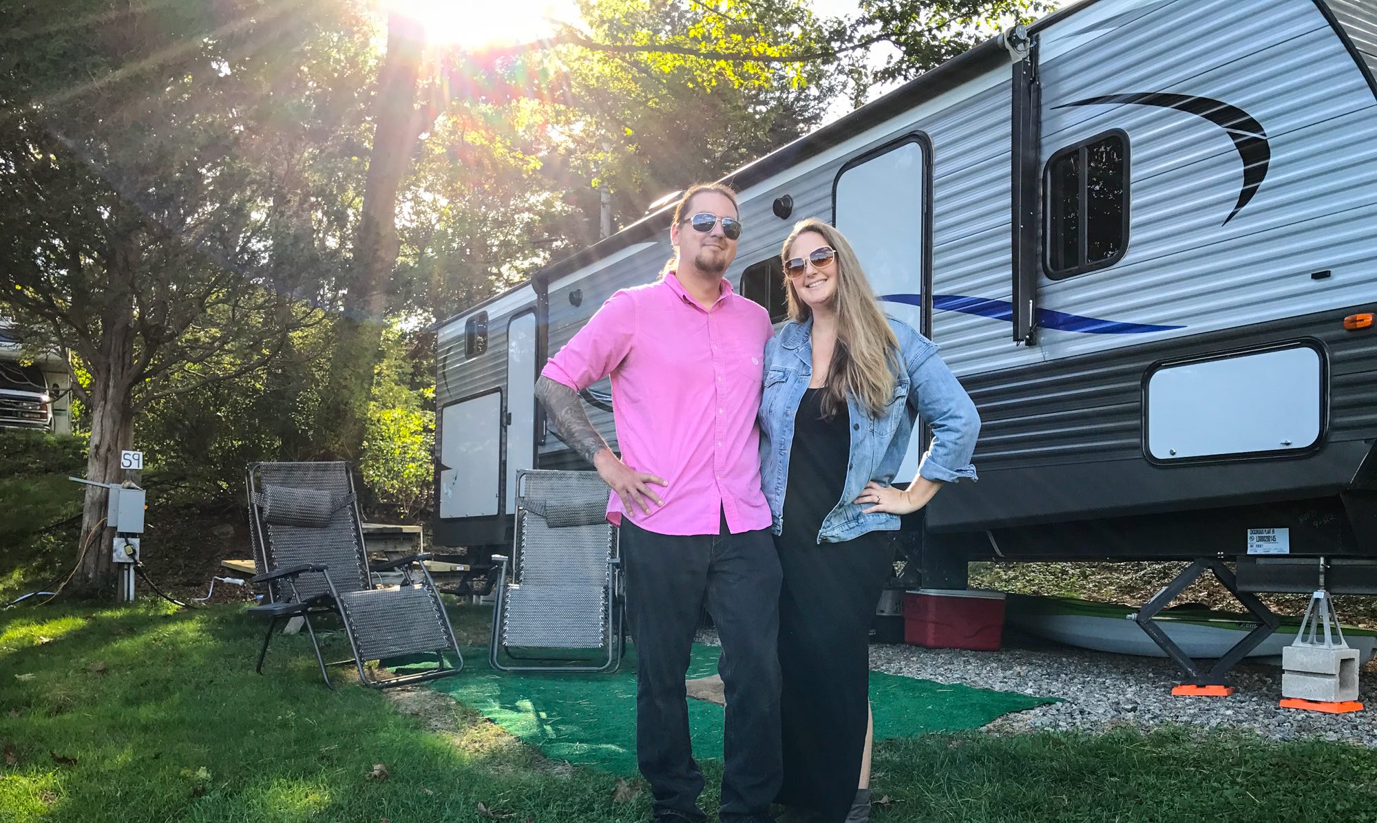 Developer takes office on the road with full time RV living | Continued.com